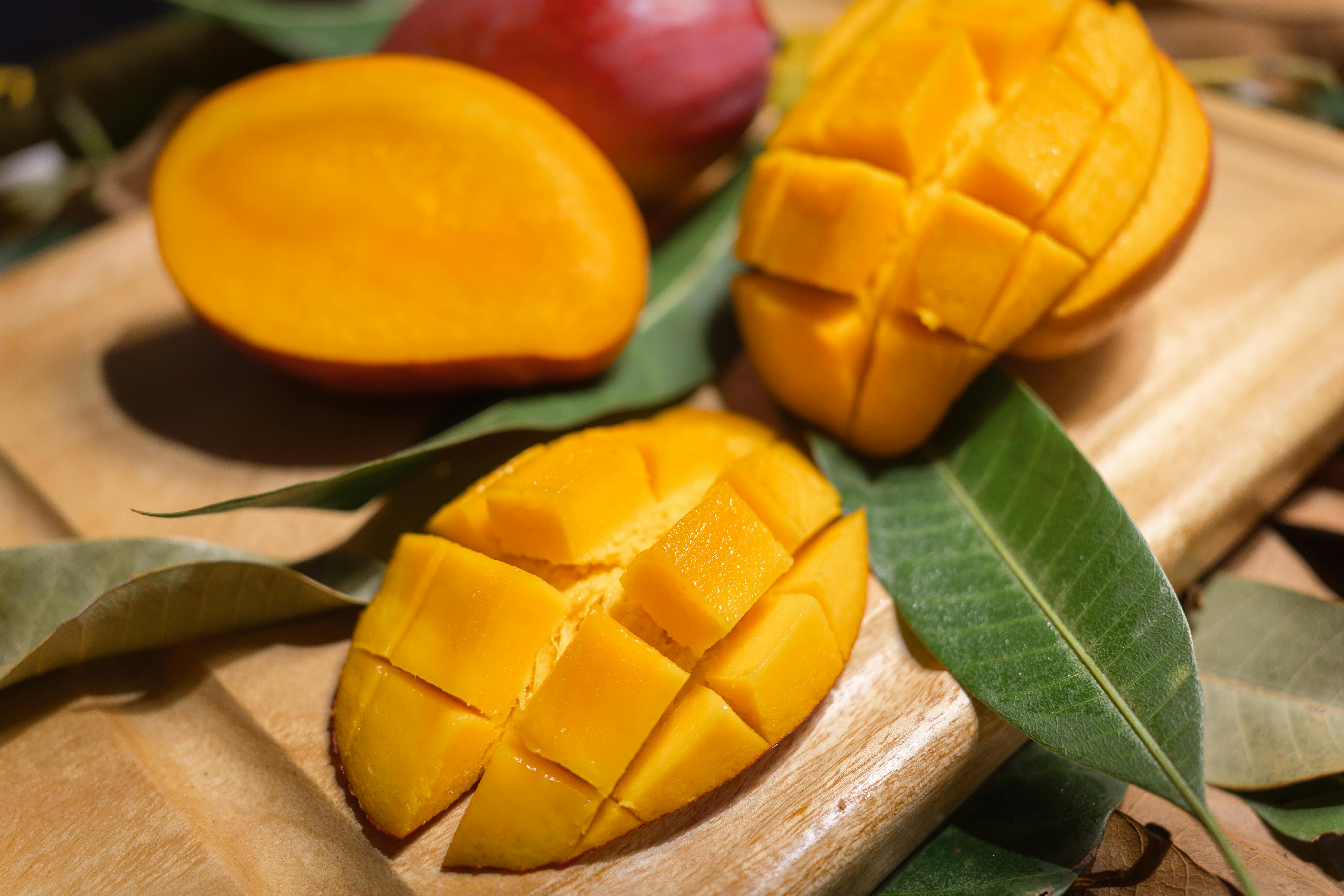 Fresh Mangoes